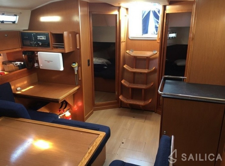 Bavaria 45 Cruiser - Yacht Charter Sailica