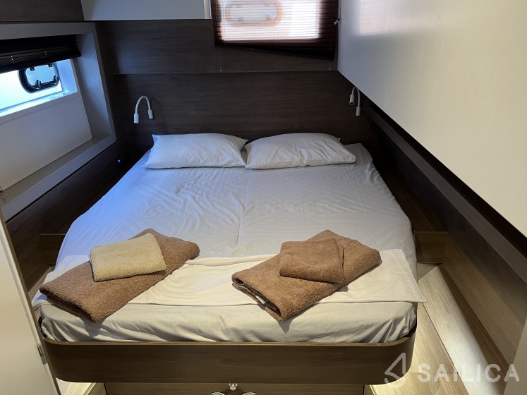 Bali 4.4 - Yacht Charter Sailica