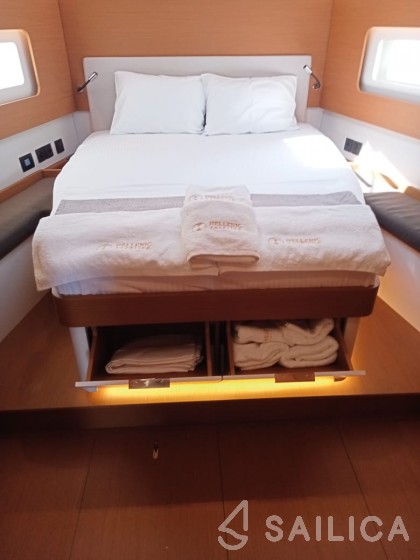 First 53 - Yacht Charter Sailica