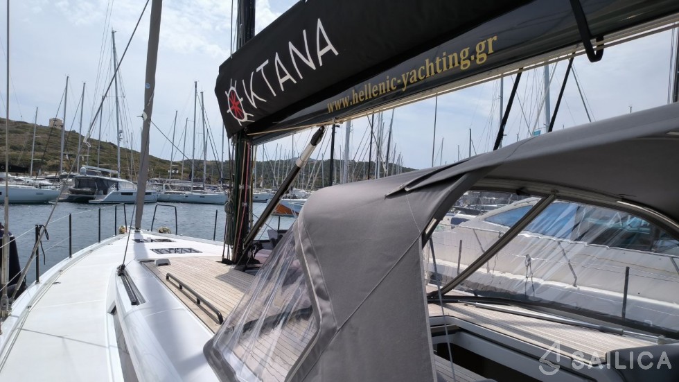 First 53 - Yacht Charter Sailica