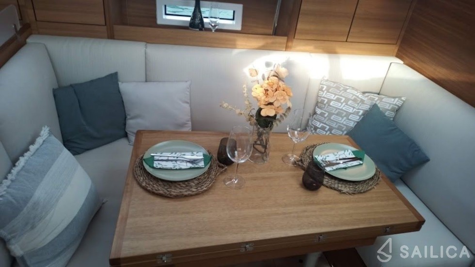 Elan Impression 40.1 - Yacht Charter Sailica