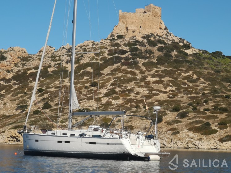 Bavaria 45 Cruiser - Yacht Charter Sailica