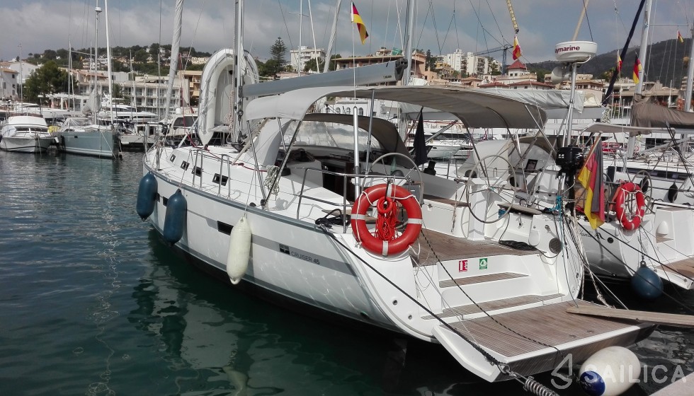 Bavaria 45 Cruiser - Yacht Charter Sailica