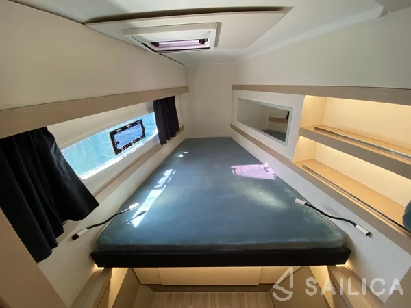 Lucia 40 - Yacht Charter Sailica