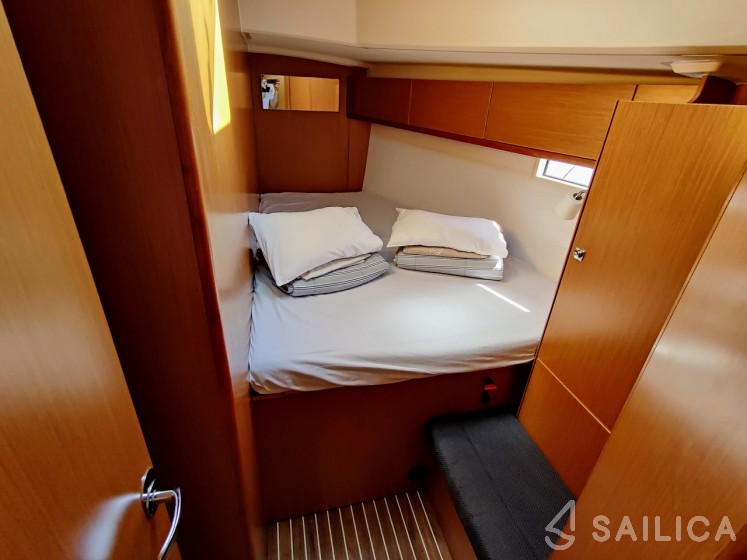 Bavaria 46 Cruiser - Yacht Charter Sailica