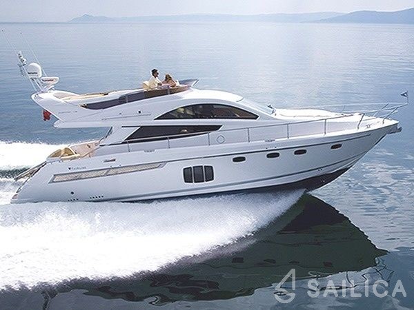 Fairline 48 - Yacht Charter Sailica