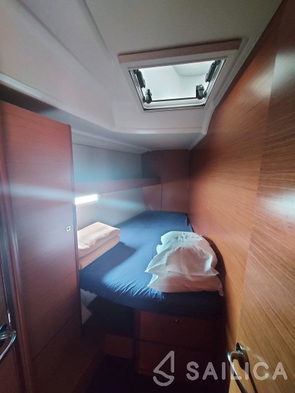 Dufour 460 GL - Yacht Charter Sailica