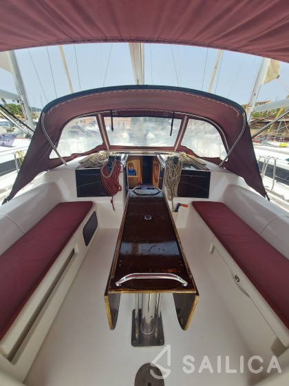 Dufour 460 GL - Yacht Charter Sailica
