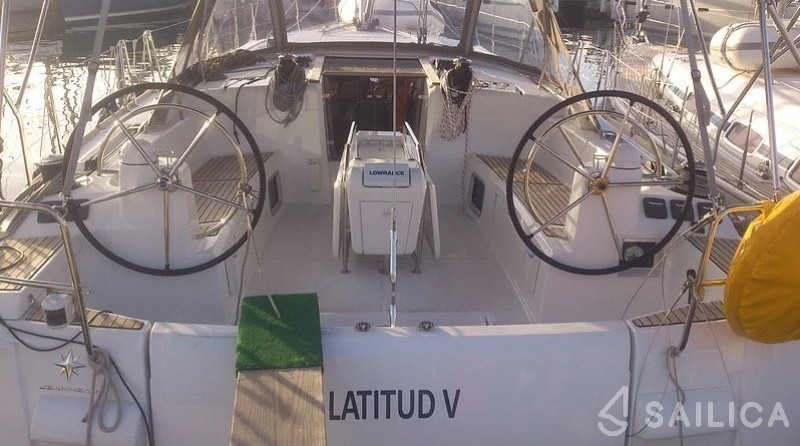 Sun Odyssey 509 - Yacht Charter Sailica