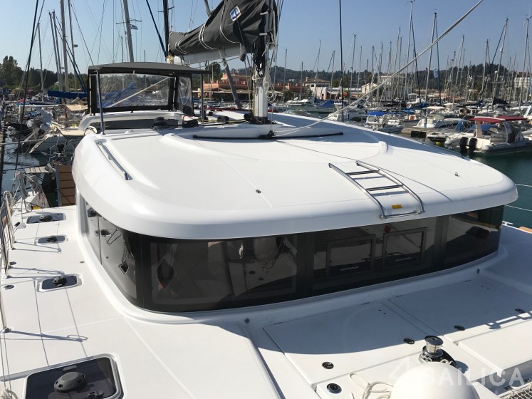 Lagoon 39 - Yacht Charter Sailica