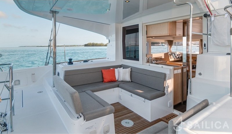 Lagoon 39 - Yacht Charter Sailica