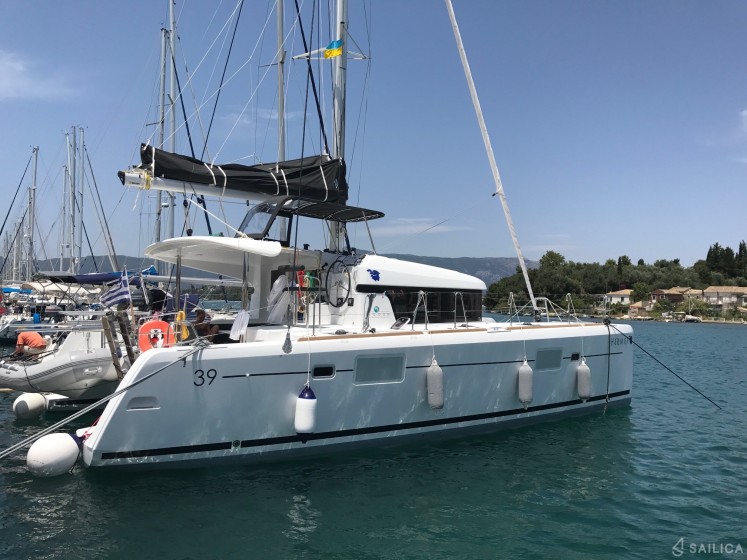Lagoon 39 - Yacht Charter Sailica