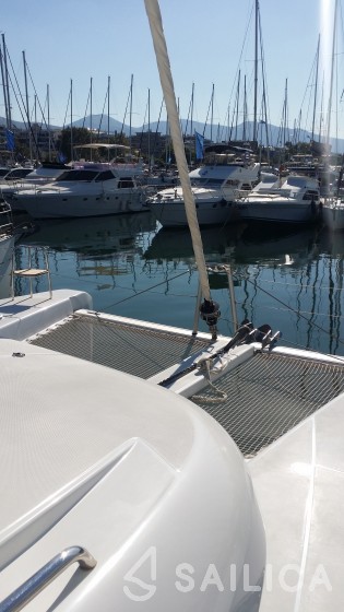 Lagoon 39 - Yacht Charter Sailica