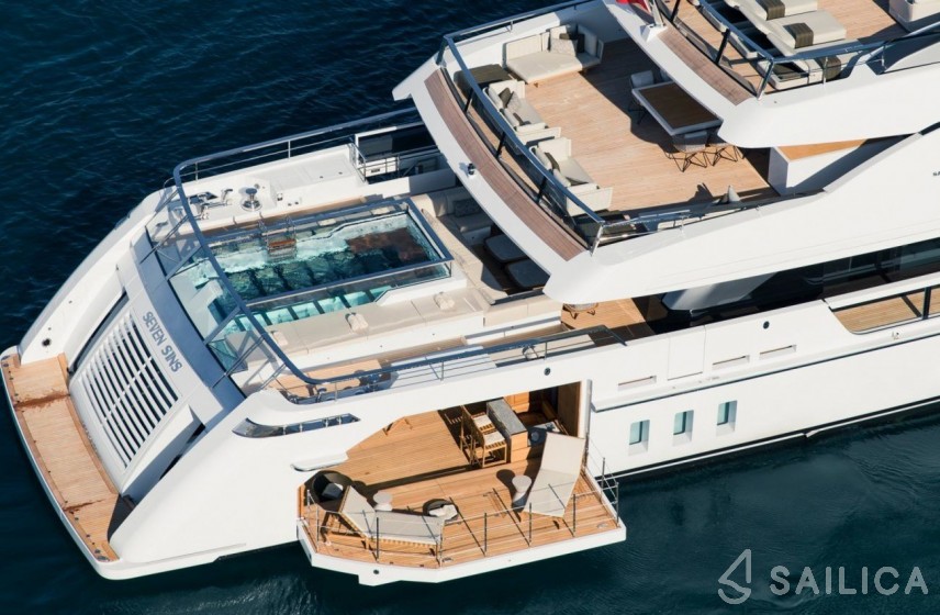 Sanlorenzo 52 Steel - Yacht Charter Sailica