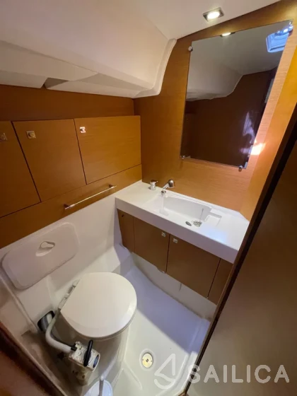 Sun Odyssey 469 - Yacht Charter Sailica