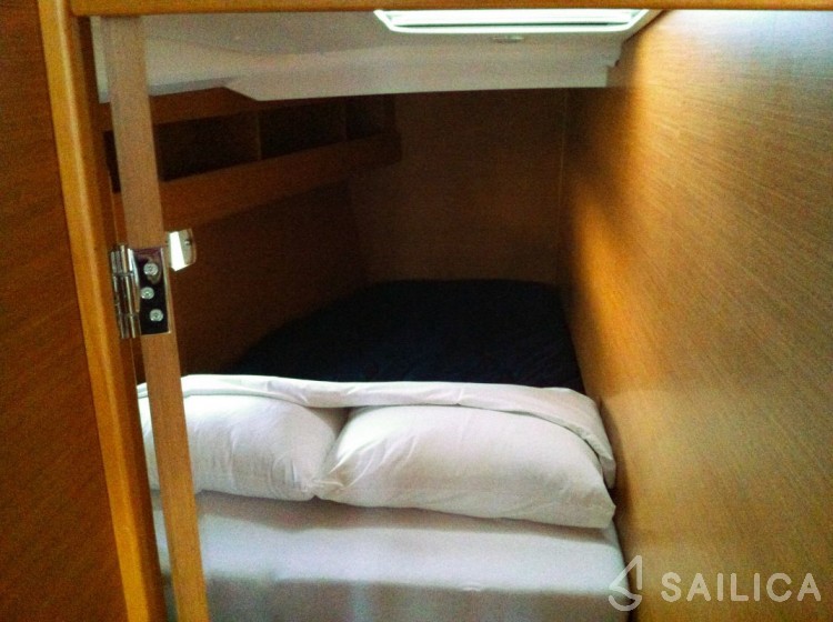 Sun Odyssey 469 - Yacht Charter Sailica