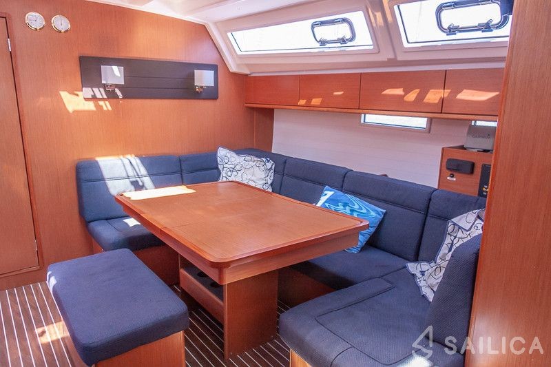Bavaria Cruiser 46 - Yacht Charter Sailica