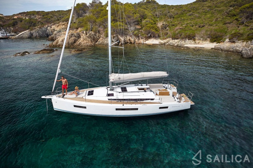 Sun Odyssey 440 - Yacht Charter Sailica