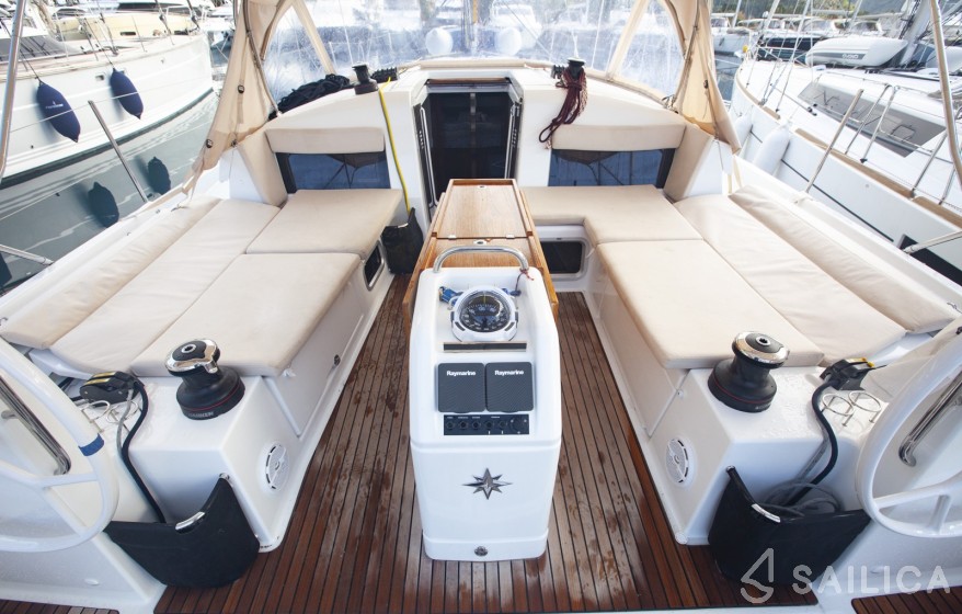 Sun Odyssey 440 - Yacht Charter Sailica