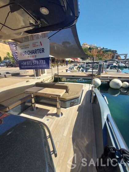 SACS Rebel 40 - Yacht Charter Sailica