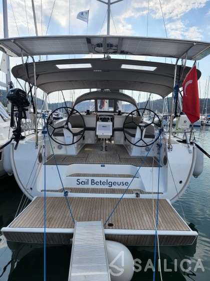 Bavaria 46 Cruiser - Yacht Charter Sailica