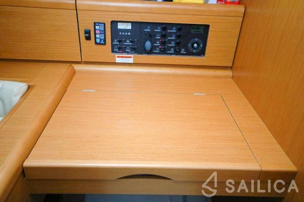 Sun Odyssey 44i - Yacht Charter Sailica