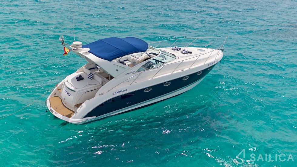 Fairline Targa 40 - Yacht Charter Sailica