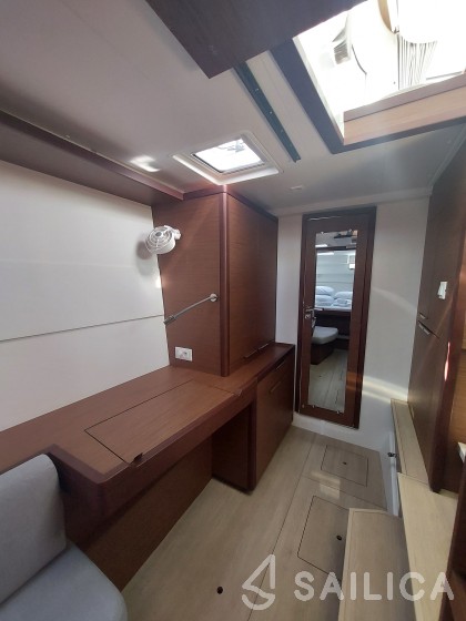 Lagoon 40 - Yacht Charter Sailica