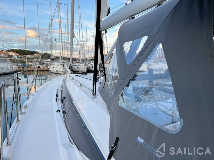 Bavaria C38 - Yacht Charter Sailica