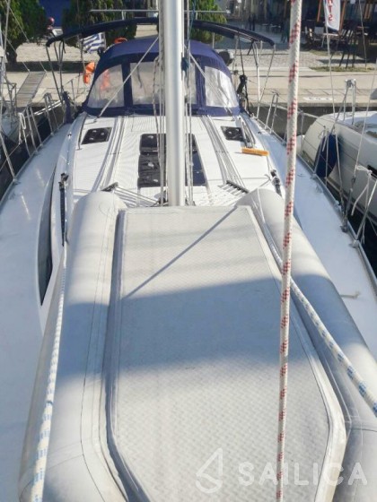 Bavaria 37 Cruiser - Yacht Charter Sailica