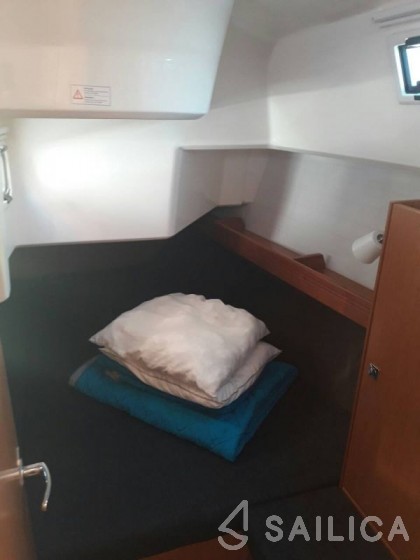 Bavaria 37 Cruiser - Yacht Charter Sailica