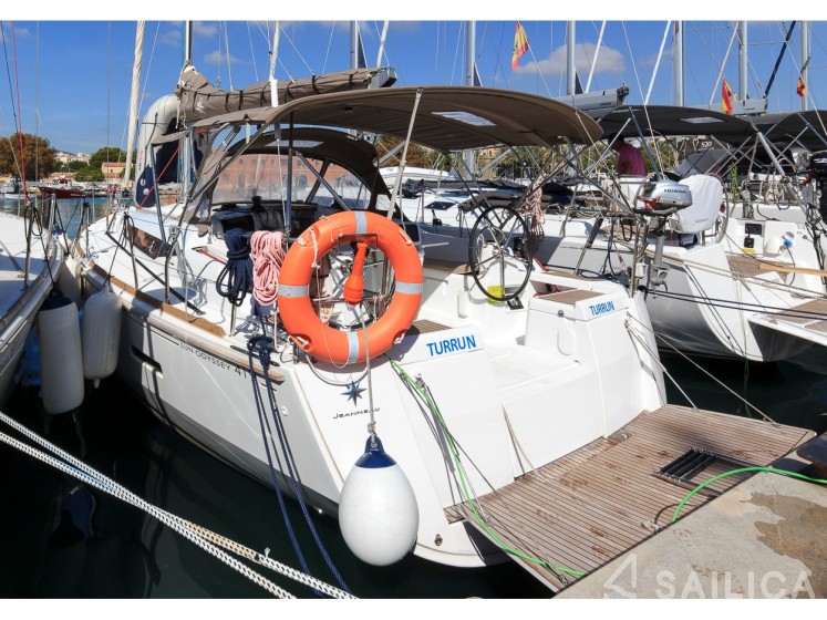 Sun Odyssey 419 - Yacht Charter Sailica