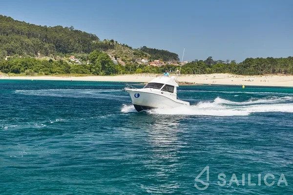 Rodman Fly 870 - Yacht Charter Sailica