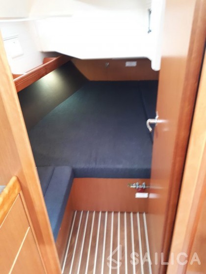 Bavaria 37 Cruiser - Yacht Charter Sailica