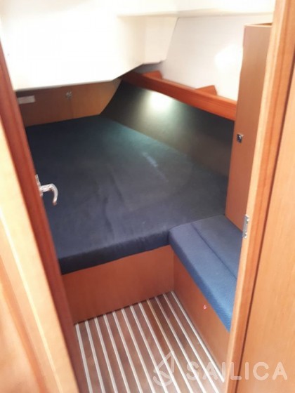 Bavaria 37 Cruiser - Yacht Charter Sailica