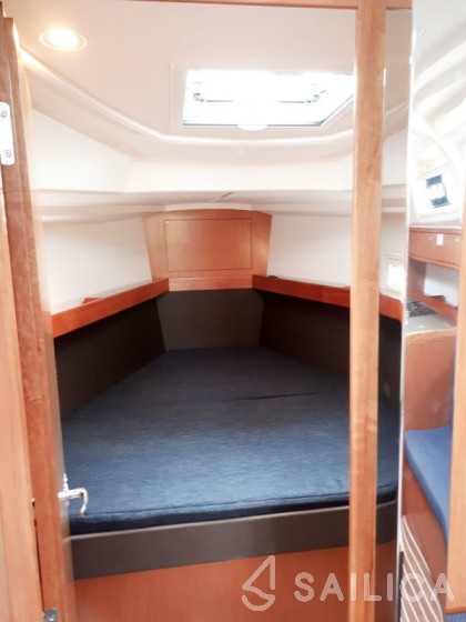 Bavaria 37 Cruiser - Yacht Charter Sailica