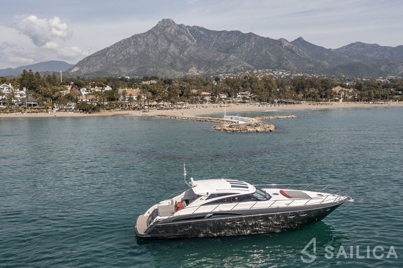 Princess V58 - Yacht Charter Sailica
