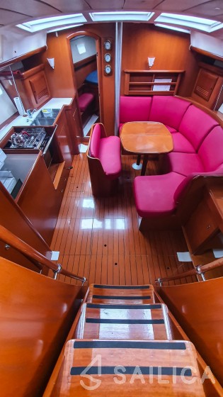 Oceanis 423 Clipper - Yacht Charter Sailica