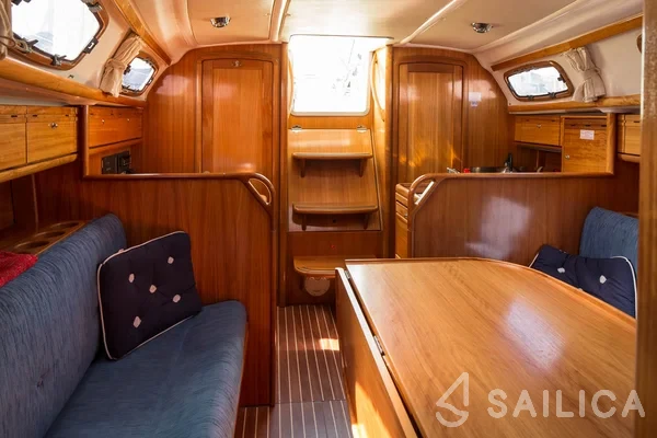 Bavaria 30 Cruiser - Yacht Charter Sailica