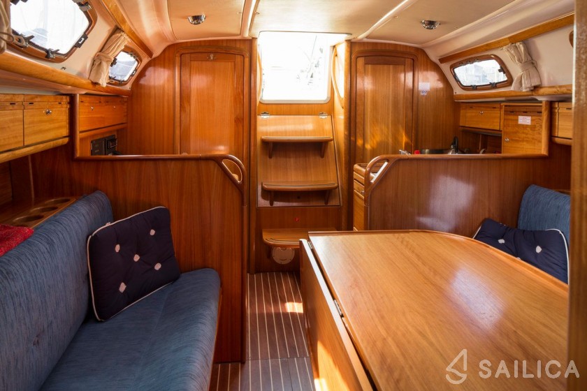 Bavaria 30 Cruiser - Yacht Charter Sailica
