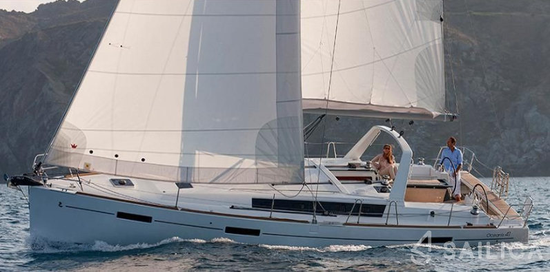 Oceanis 41 - Yacht Charter Sailica