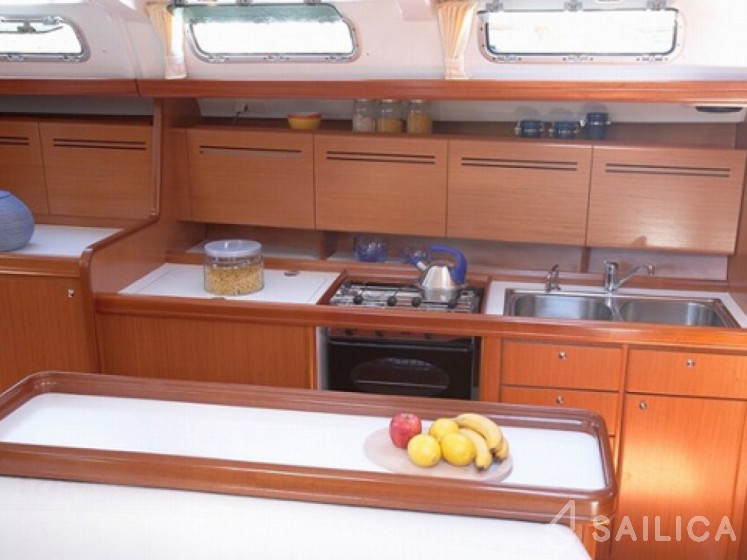 Cyclades 50.5 - Yacht Charter Sailica