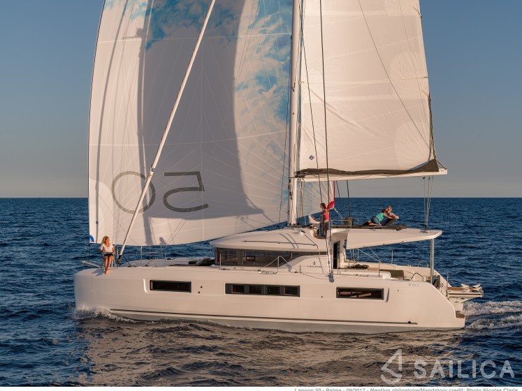 Lagoon 50 - Yacht Charter Sailica