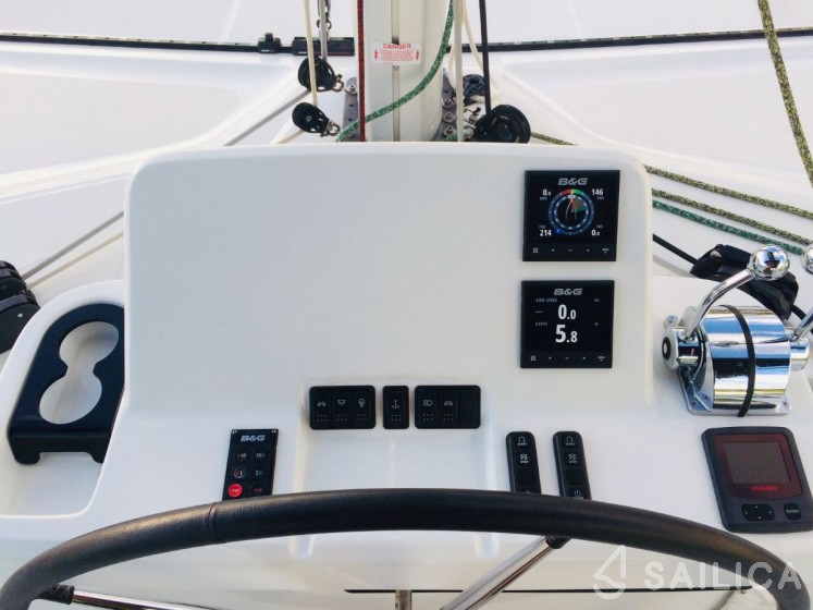 Lagoon 50 - Yacht Charter Sailica