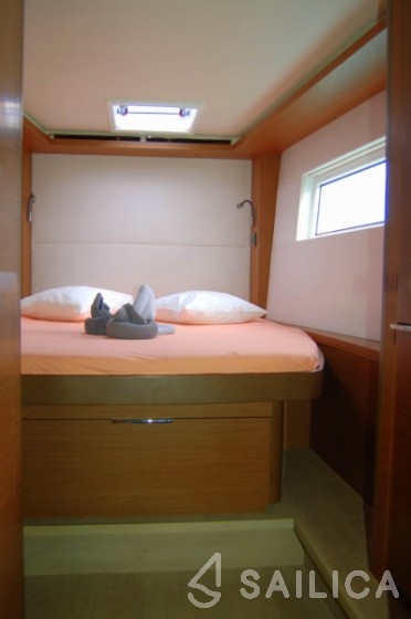 Lagoon 50 - Yacht Charter Sailica