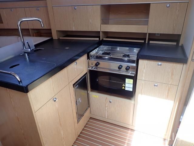 Hanse 385 - Yacht Charter Sailica