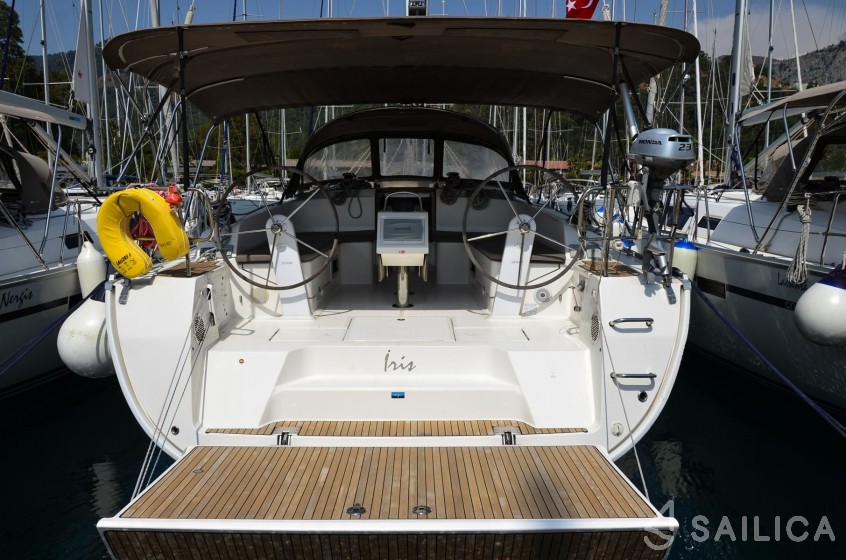 Bavaria 46 Cruiser - Yacht Charter Sailica