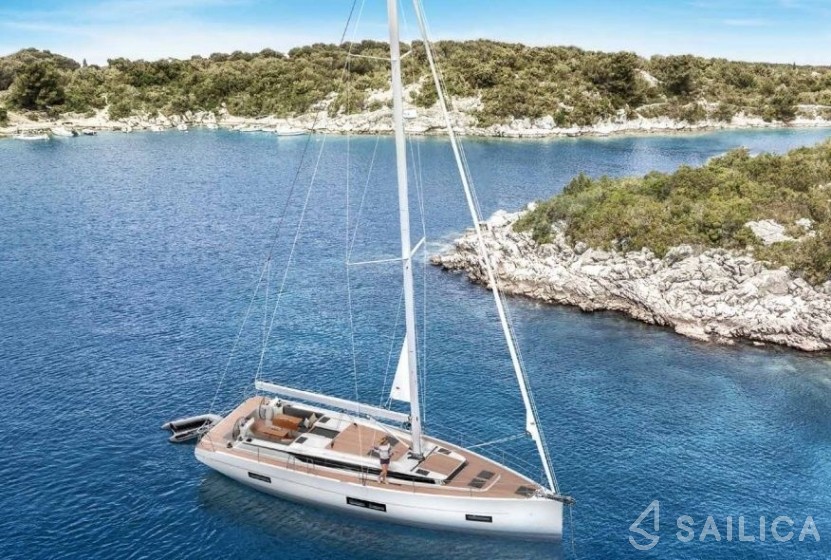 Bavaria 46 Cruiser - Yacht Charter Sailica