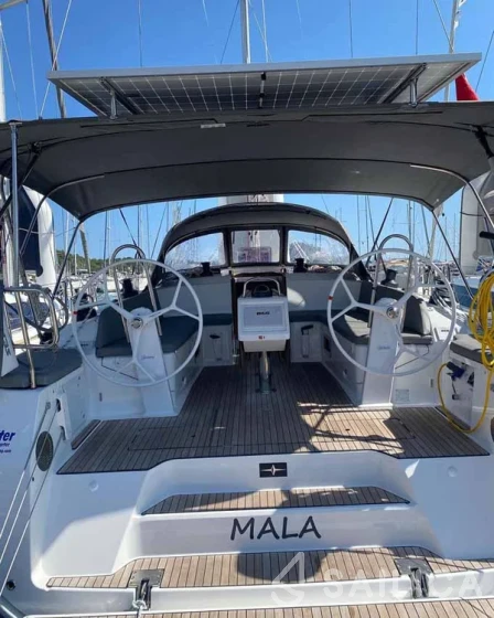 Bavaria 46 Cruiser - Yacht Charter Sailica