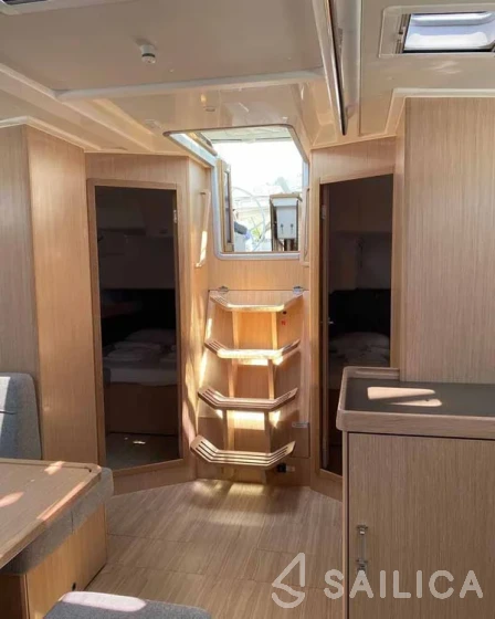 Bavaria 46 Cruiser - Yacht Charter Sailica